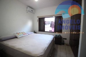 Casa lado praia com piscina, 4 dormitórios á venda no bairro Oásis em Peruíbe